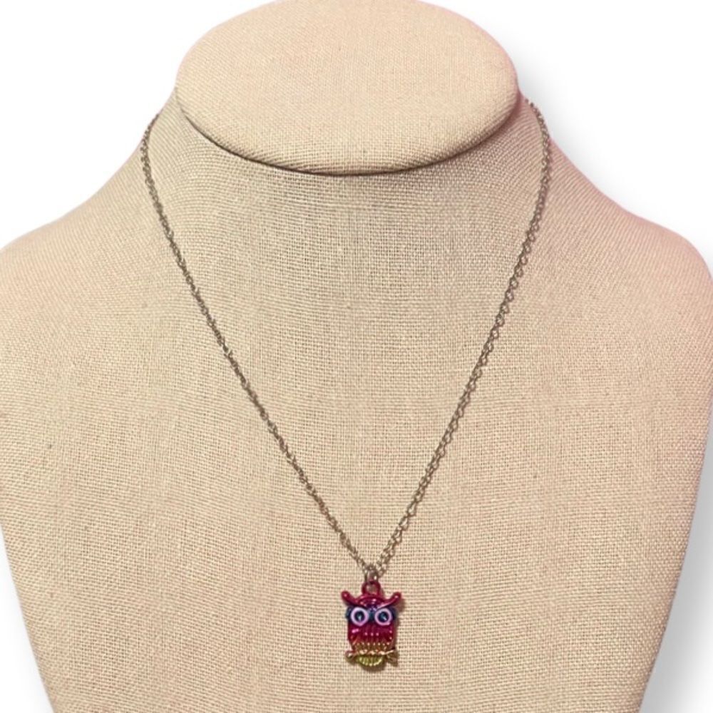 ⭐️3/$25⭐️ NEW Rainbow Owl Silver Necklace